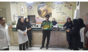حضور خادمین حرم مطهر در بیمارستان مهر مادر