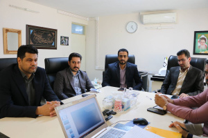 دوازدهمین جلسه هیأت رئیسه دانشکده با موضوعات مختلف برگزار شد
