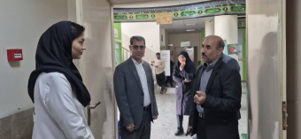تجلیل فرماندار شهرستان صالح‌آباد از کادر درمان بیمارستان شهدا در شرایط بحرانی