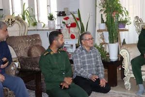 دیدار رئیس و مسئولان دانشکده علوم پزشکی تربتجام با جانباز و آزاده سرافراز