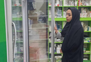 نظارت دقیق بر بازار دارو؛ بازدید سرزده معاون غذا و داروی تربت‌جام از داروخانه‌های سطح شهر