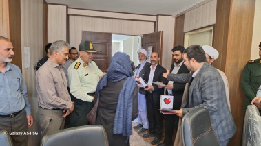 تکریم حافظان سلامت در شهرستان صالح‌آباد / تجلیل از پزشکان در مراسمی با حضور مسئولان ارشد شهرستان