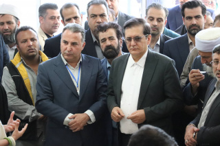 بازدید نماینده مجلس و رئیس دفتر مجمع تشخیص مصلحت نظام از غرفه دانشکده علوم پزشکی تربت‌جام