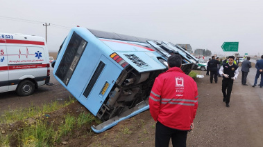 ۳ مصدوم در حادثه انحراف اتوبوس تربت جام